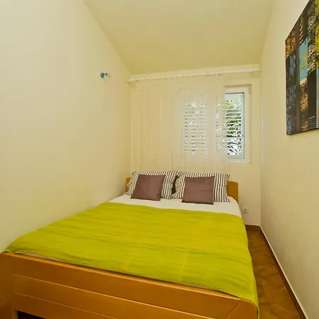 Hraste Hvar Apartment *