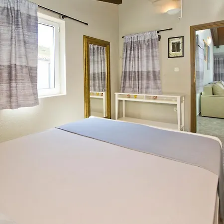 Hraste Hvar Apartment