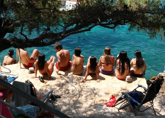 Hraste Hvar Хвар