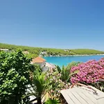 Hraste Hvar フヴァル