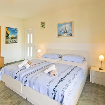 Hraste Hvar * Hvar Town